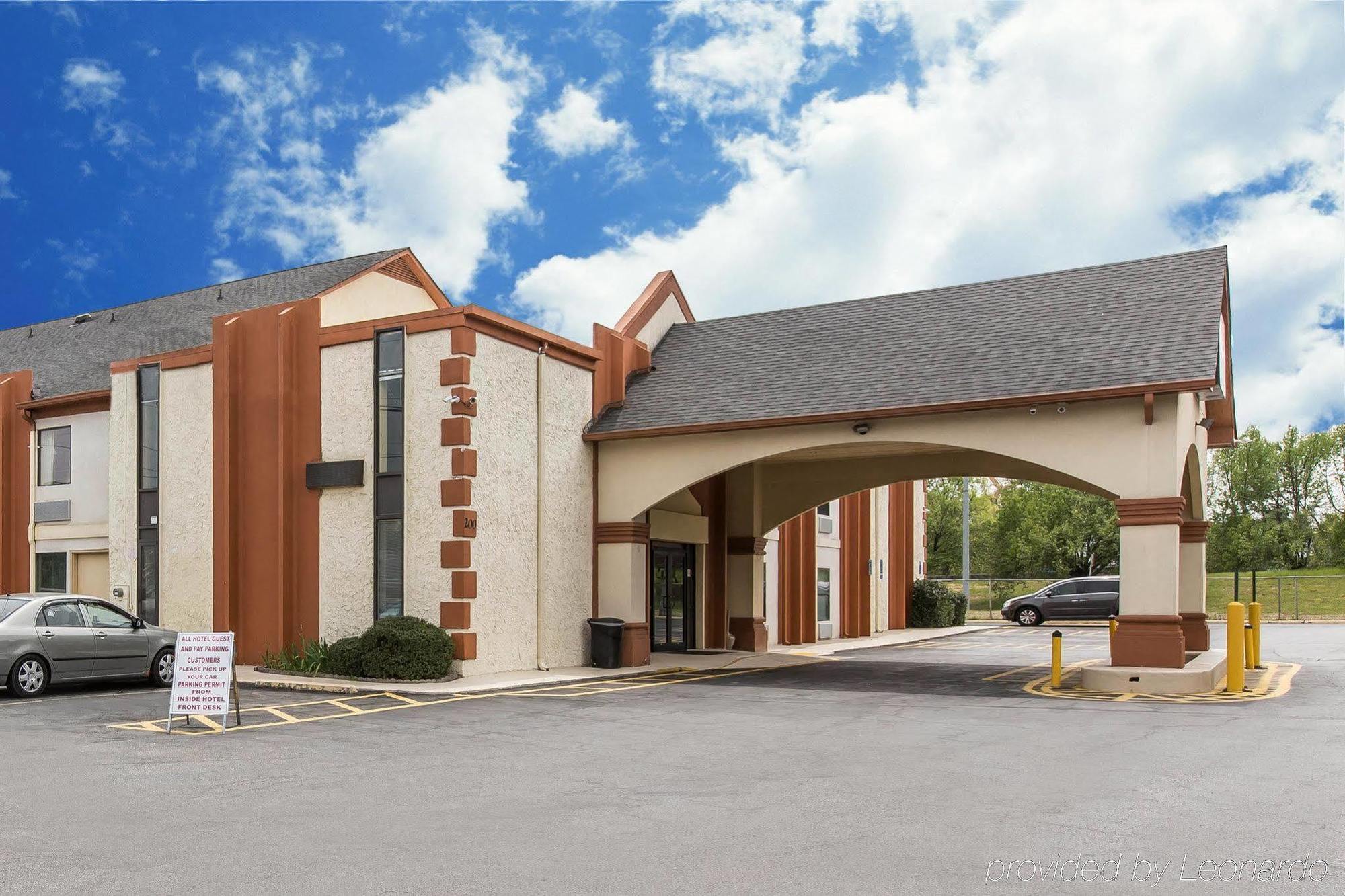 Econo Lodge At Six Flags Austell Extérieur photo
